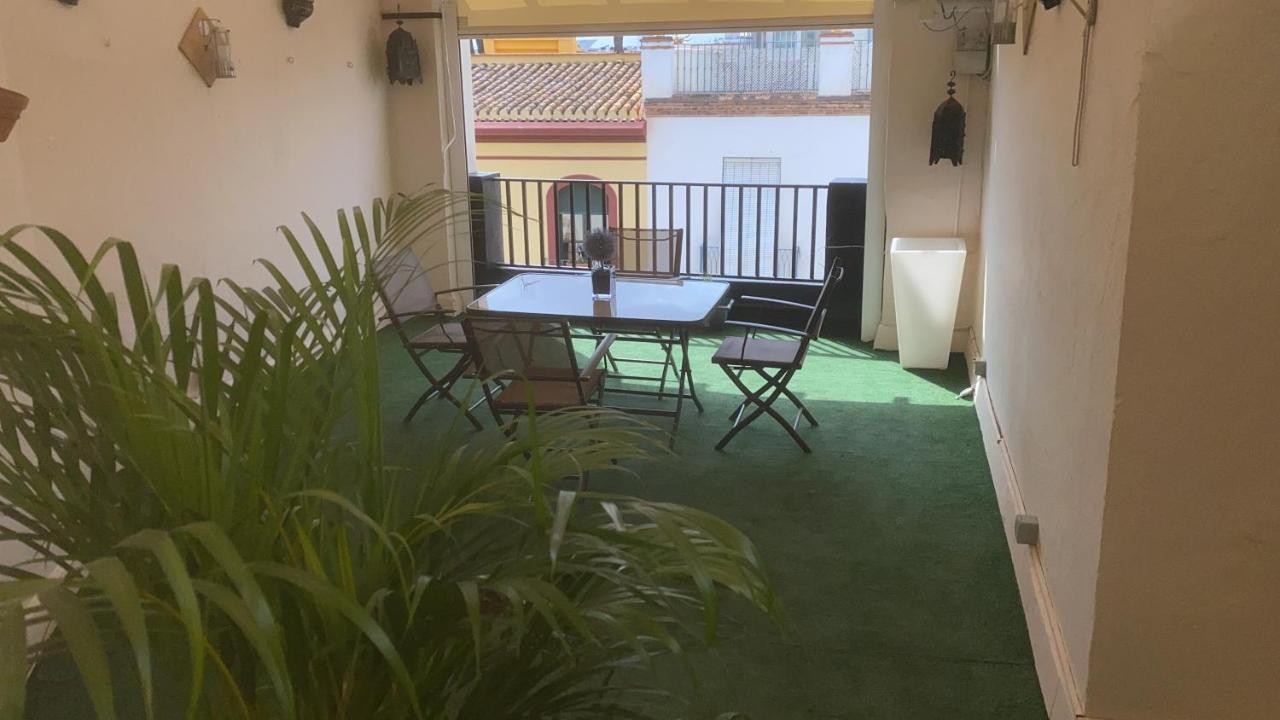 Apartamentos Mercado De Triana Σεβίλλη Εξωτερικό φωτογραφία